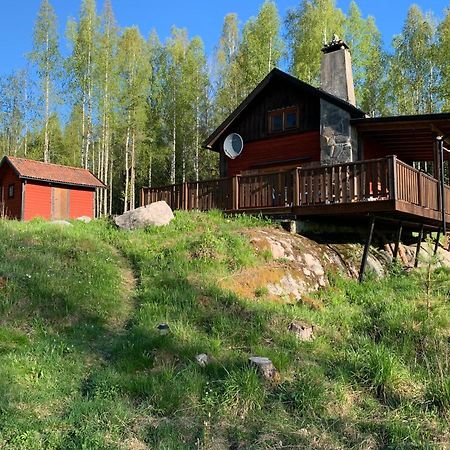 Cozy Cottage By The Lake, Charlottenberg Amotfors Exterior photo