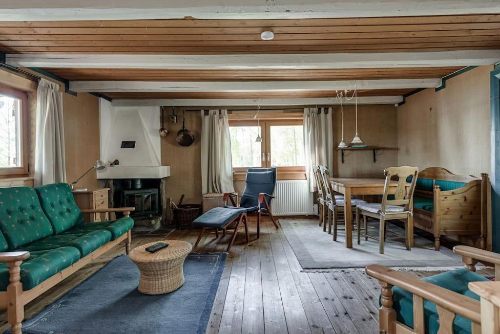 Cozy Cottage By The Lake, Charlottenberg Amotfors Exterior photo