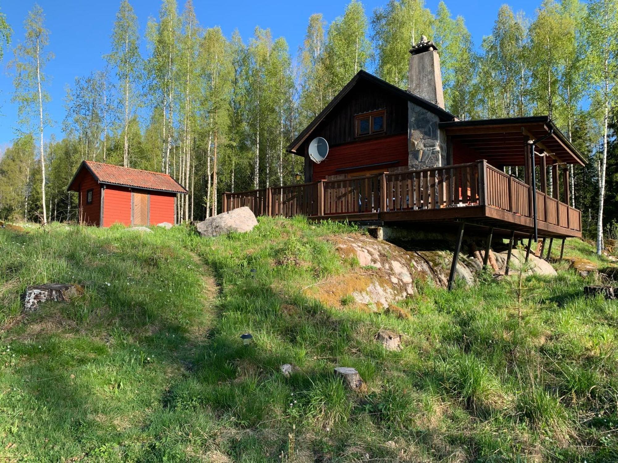 Cozy Cottage By The Lake, Charlottenberg Amotfors Exterior photo